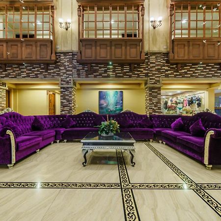Villa Caceres Hotel Нага Екстериор снимка