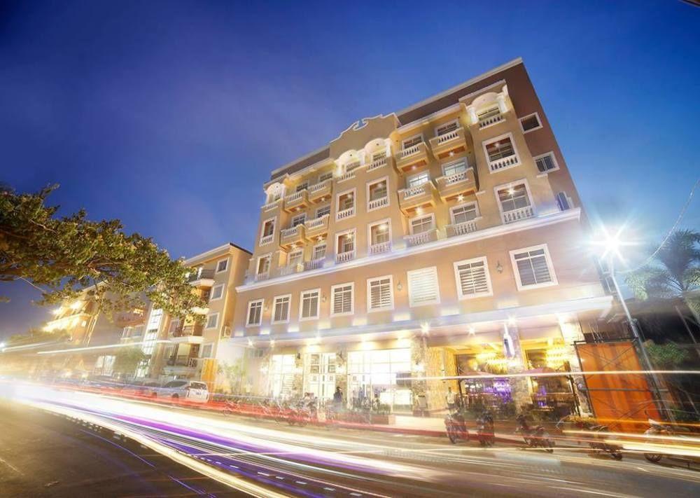 Villa Caceres Hotel Нага Екстериор снимка