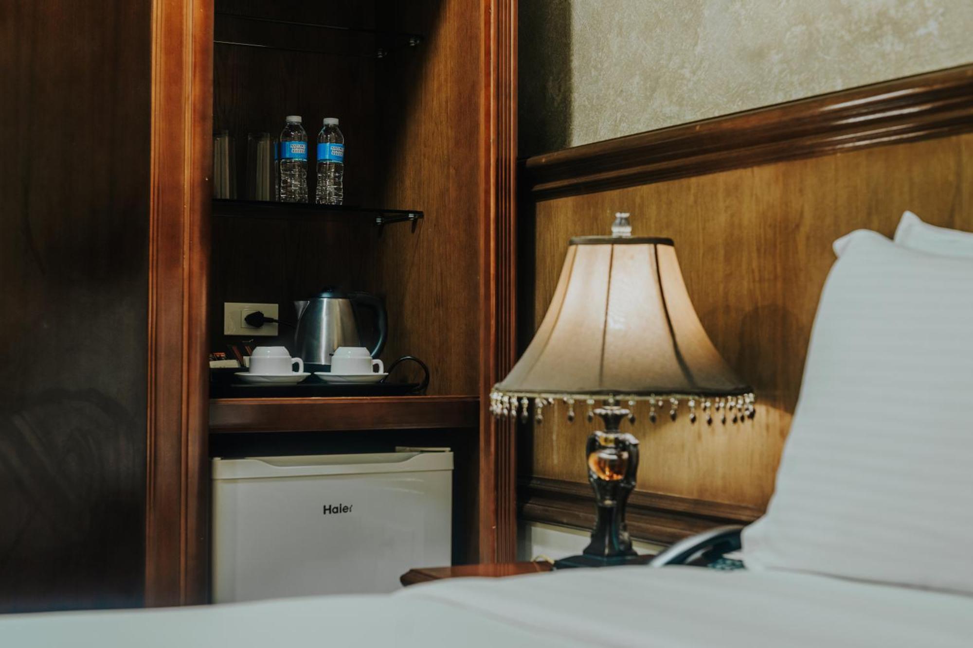 Villa Caceres Hotel Нага Екстериор снимка