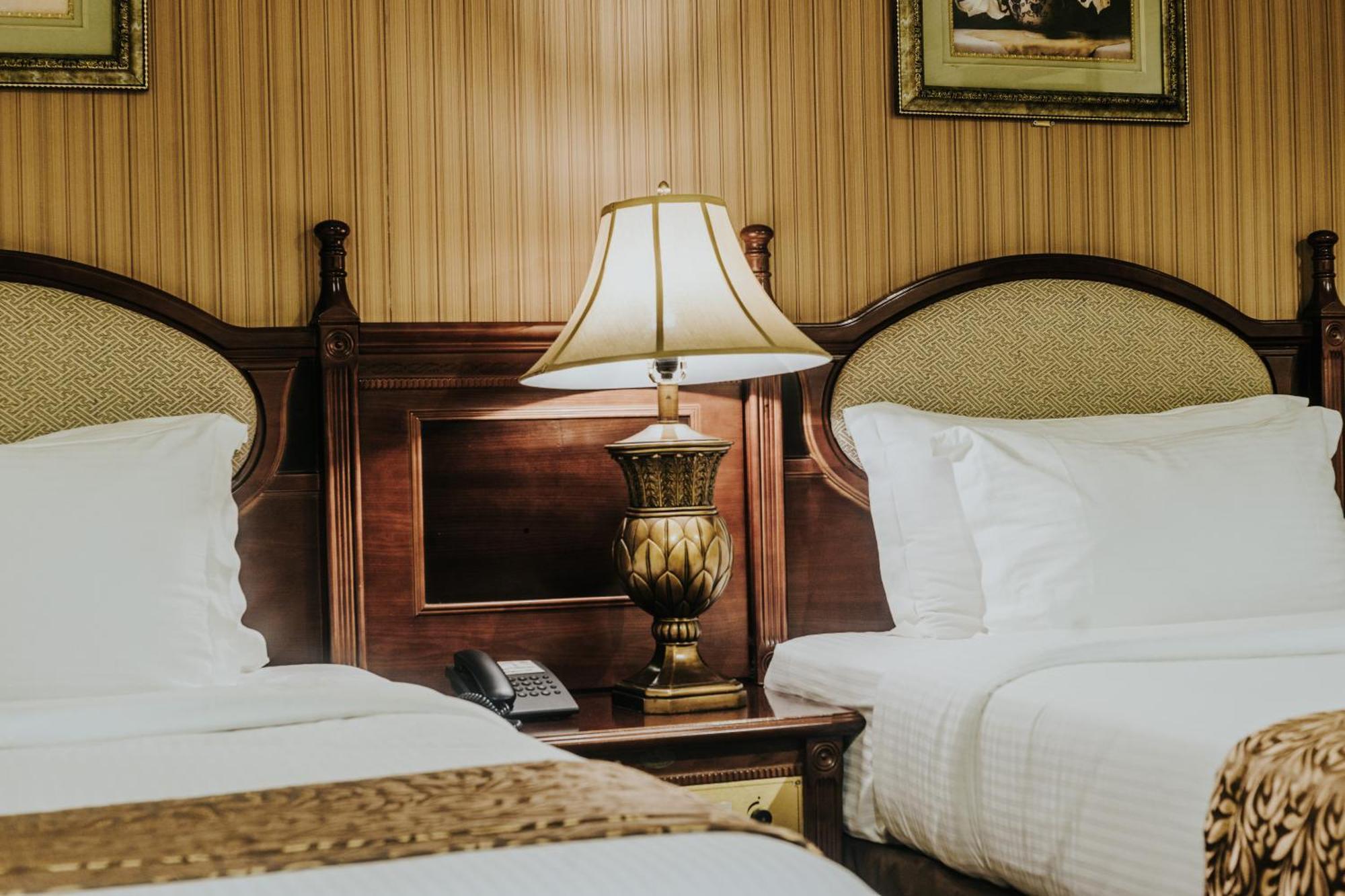 Villa Caceres Hotel Нага Екстериор снимка